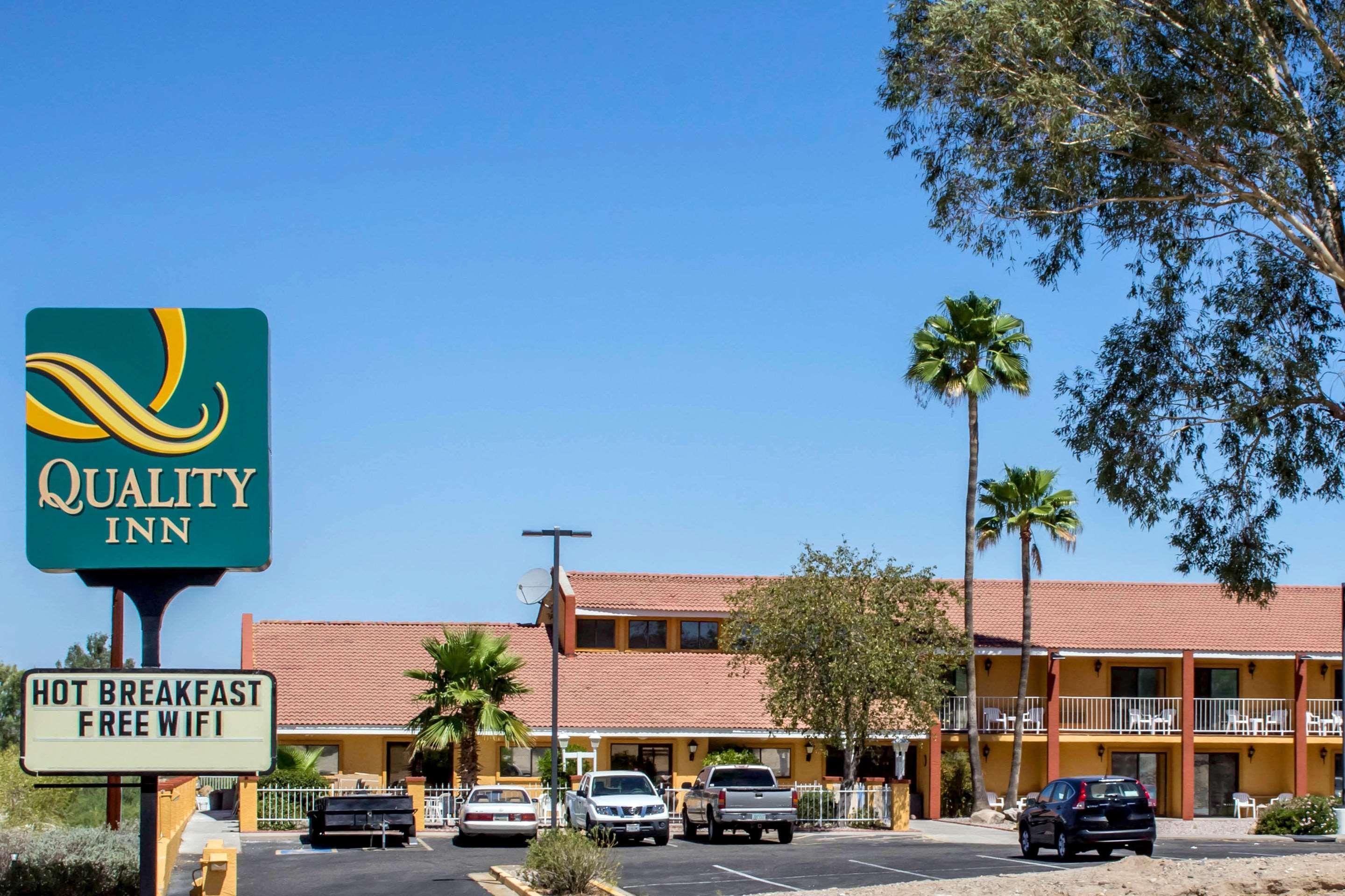 Quality Inn Wickenburg Exterior photo